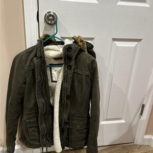Abercrombie & Fitch Kids Olive Puffer Coat